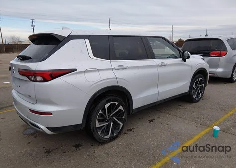 2024 Mitsubishi Outlander Se 2.5 S-Awc/Se Black Edition S-Awc/Se Black Edition W/Pano Roof S-Awc/Se Ralliart S-Awc из США, поврежденный, VIN JA4J4VA86RZ038927